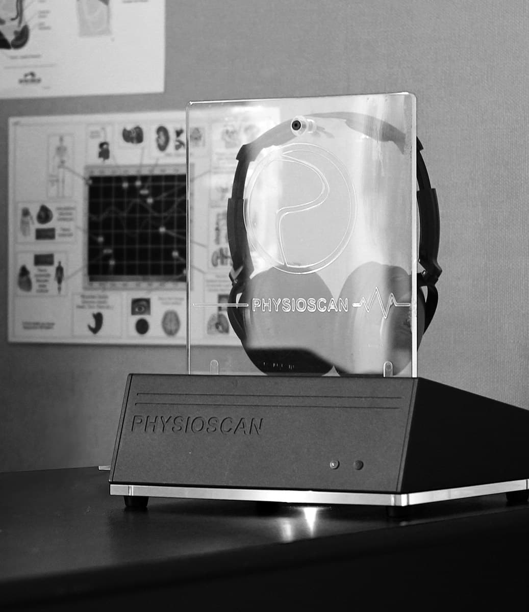 Appareil Physioscan posé sur le bureau du cabinet Tangan.